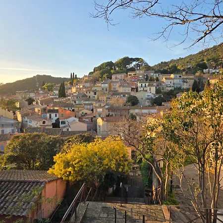 4 Personnes Dans Domaine Prive, Calme, Bormes-les-Mimosas